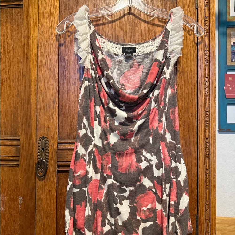 Deletta Red and Gray Floral Blouse